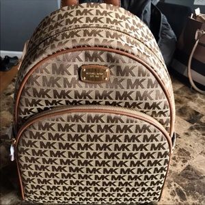 Mk large bagpack